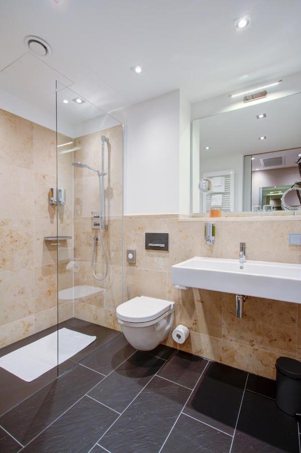 Qube Hotel Bahnstadt 海德堡 外观 照片